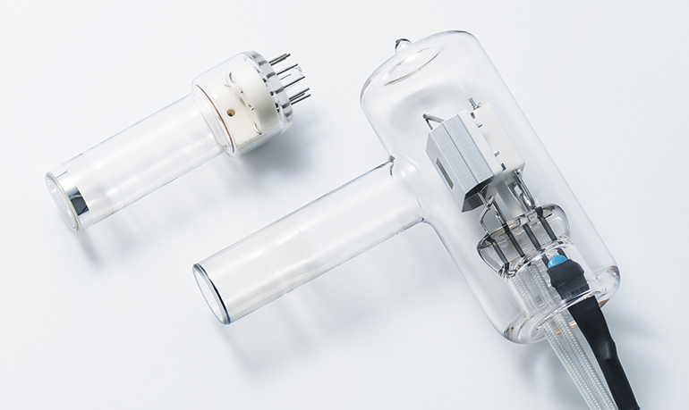 deuterium lamp for photoionization