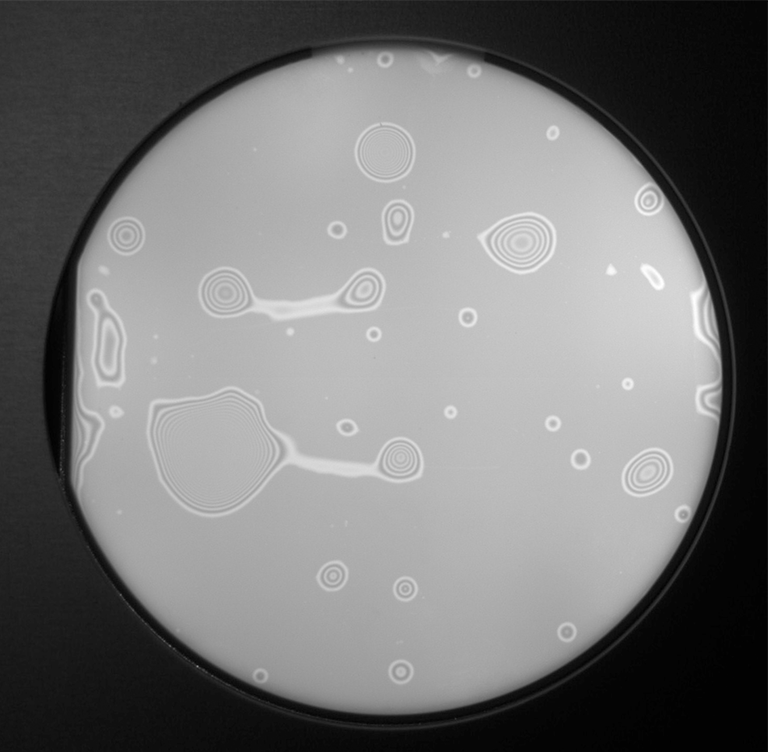 Void detection of bonded wafers